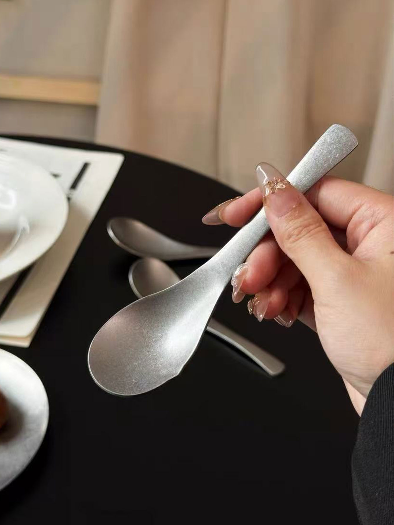 ヴィンテージ風の使い古し風スプーン。304ステンレス製。子供 - Vintage Collectible Spoons のレビューと価格